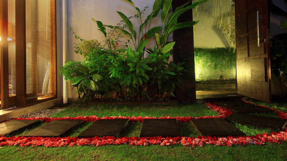 Amor Bali Villas & Spa Resort 64/74