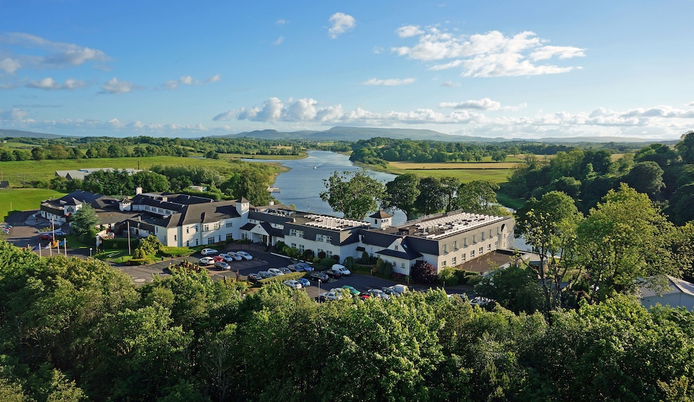 Killyhevlin Lakeside Hotel & Lodges 36/38
