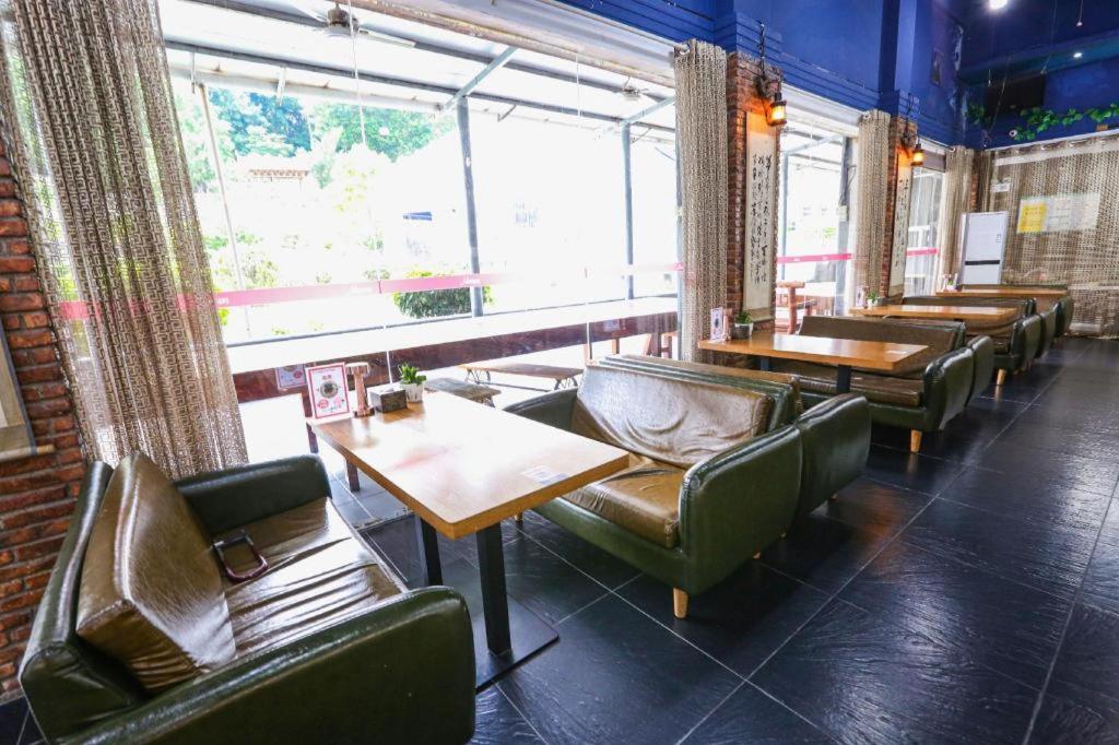 Harmony Resort Hotel(Formally Hetian Holiday) 40/55