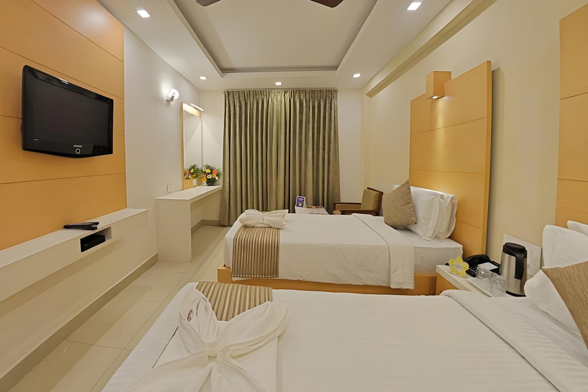 HOTEL CHANDRA PARK 18/42