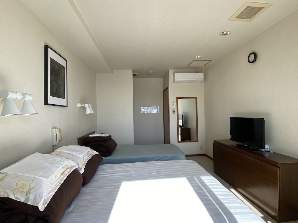 Atami Onsen Guest House Megumi - Hostel 6/50