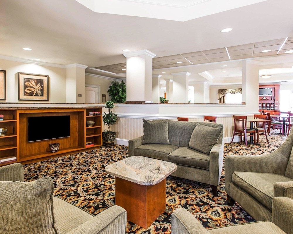 Comfort Suites Valdosta Mall Area 29/45