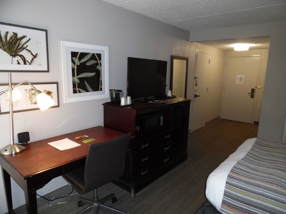 Wingate by Wyndham Jacksonville FL 44/57