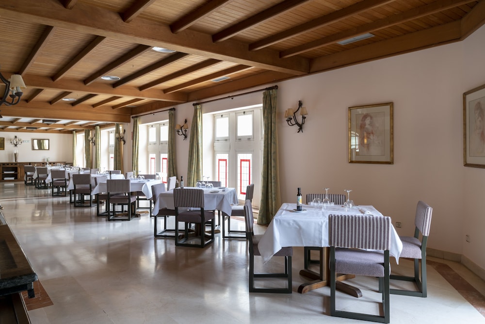 Parador De Vilalba 42/50