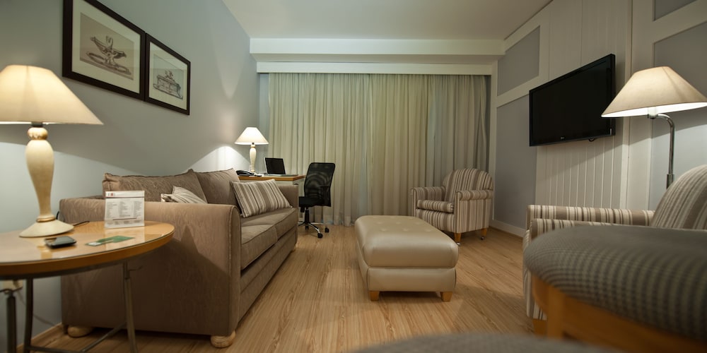 Hb Hotels Sequoia 33/50