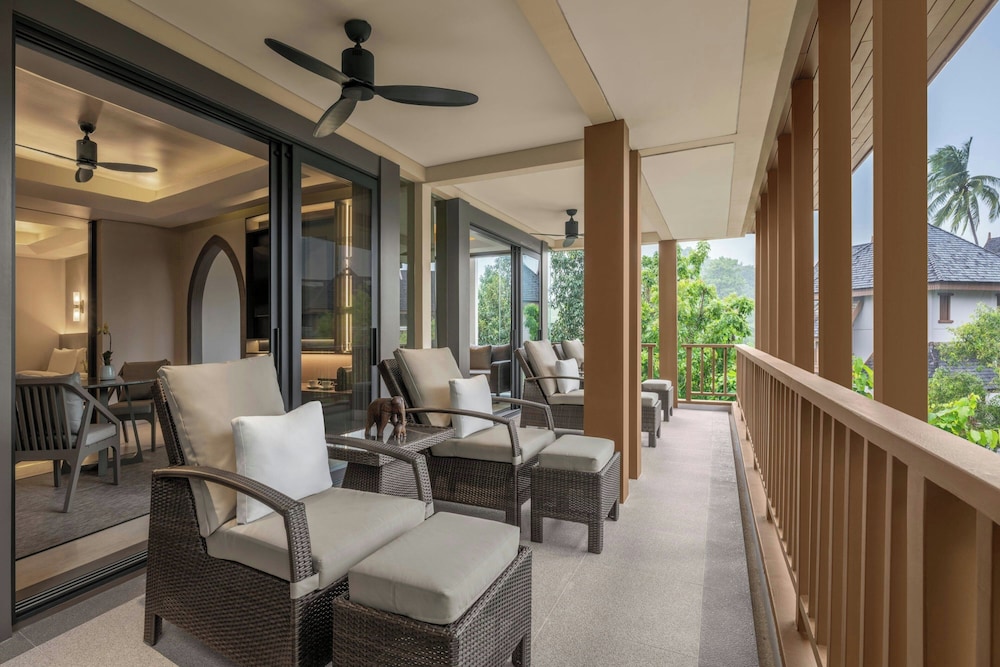 THE RITZ-CARLTON, KOH SAMUI 50/70