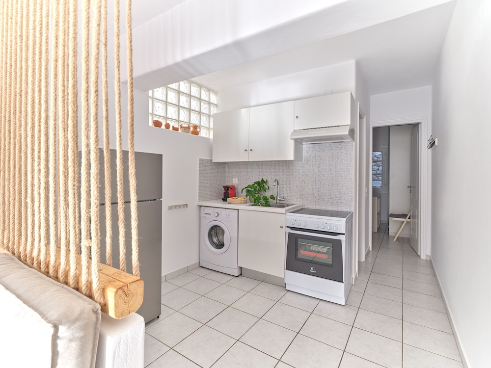 Cleopatra Homes 9/50