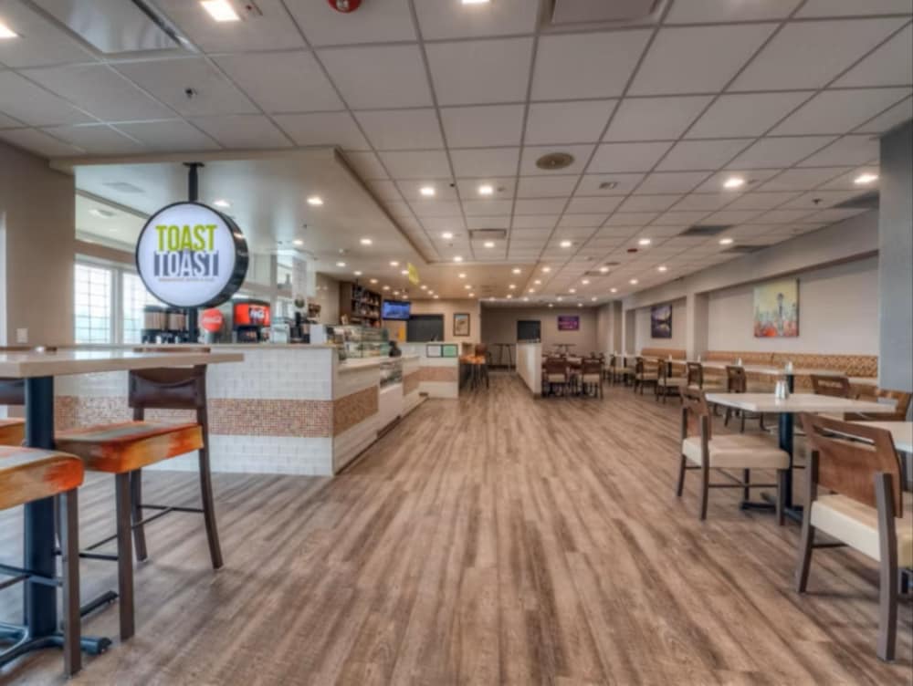 Candlewood Suites Tacoma Mall by IHG 39/57