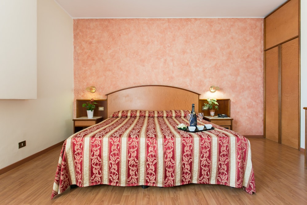 Hotel Concorde Fiera 18/60