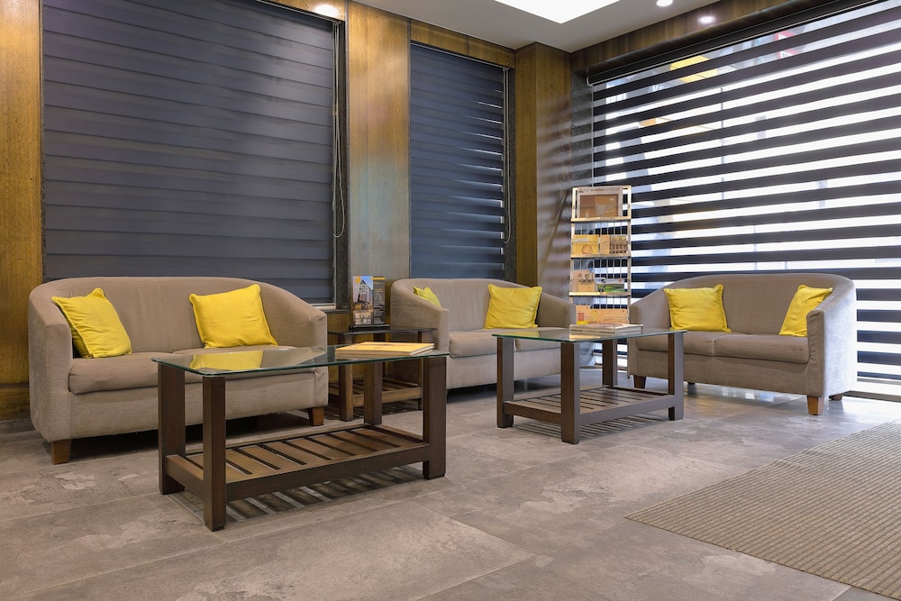 Hotel Sifat International 32/50