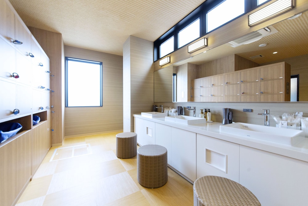 Hotel Hillarys Shinsaibashi 8/66