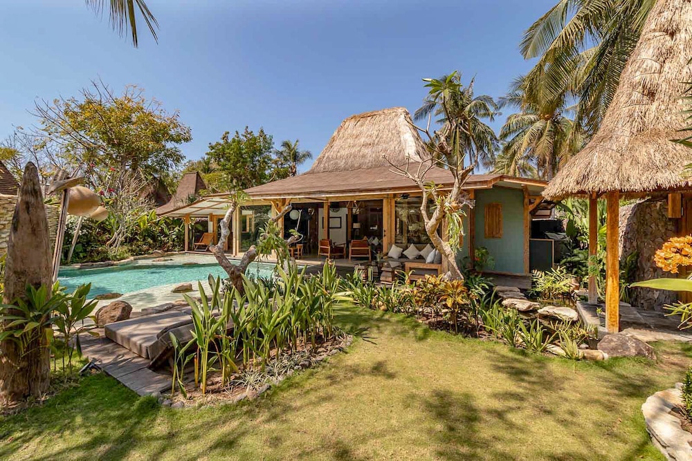 Kuno Villas 42/50