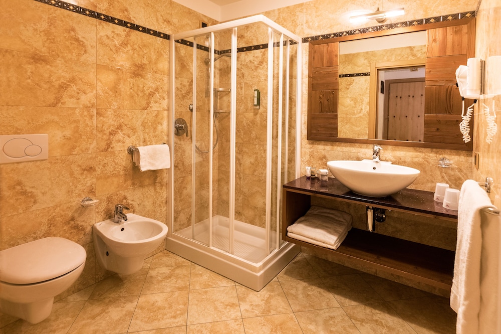 ADLER MERYEM wellness hotel 58/63