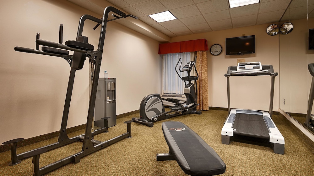 Best Western Plus Madison Inn 25/53