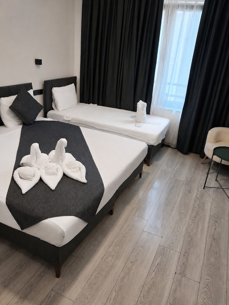 Kriti Hotel 7/50