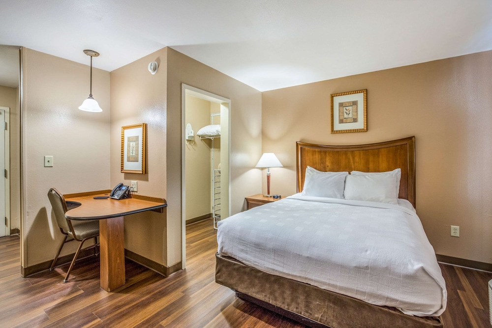 MainStay Suites Port Saint Joe South 11/50