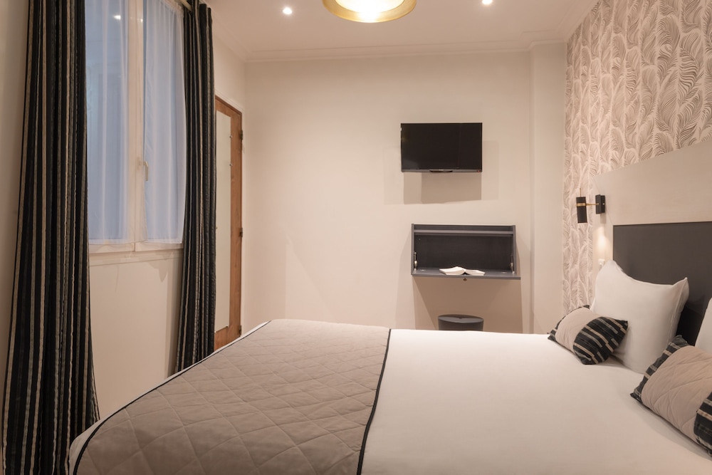 Hotel Istria Paris 20/37