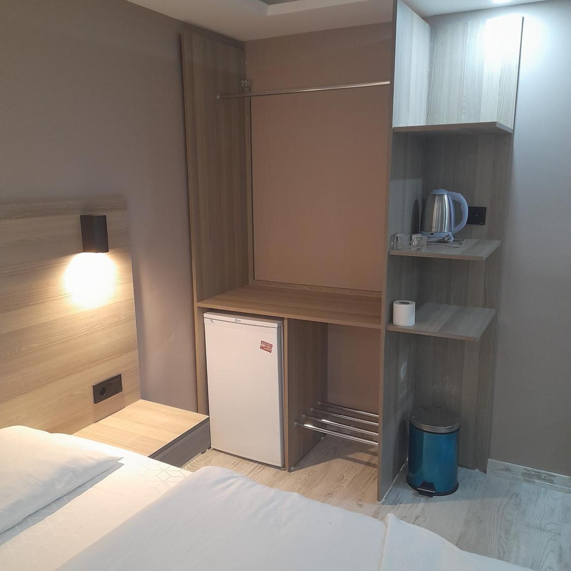 Moon Suit Otel 23/37
