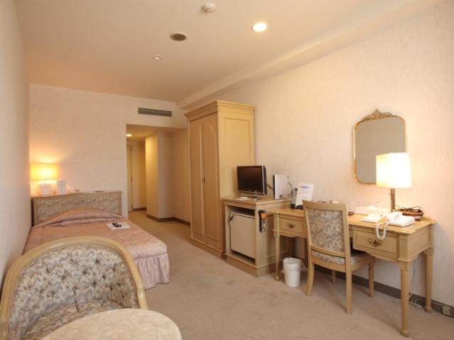 Nogami President Hotel 21/22