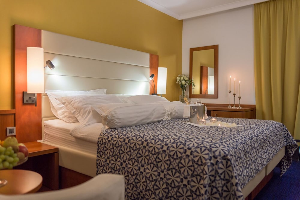 Ilirija Hotel 13/53