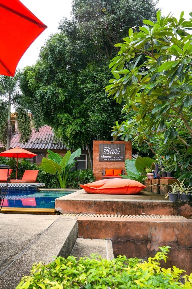 Floraville Phuket Resort 59/67