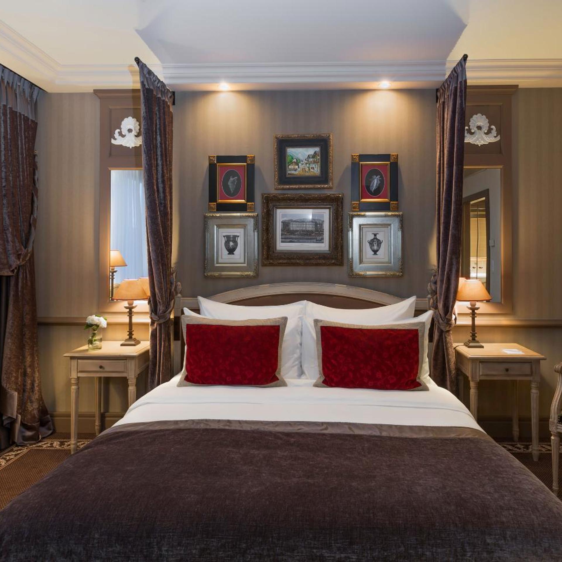 غرفة كلاسيكية بسرير مزدوج أو سريرين منفصلين، Royal Manotel 2/7