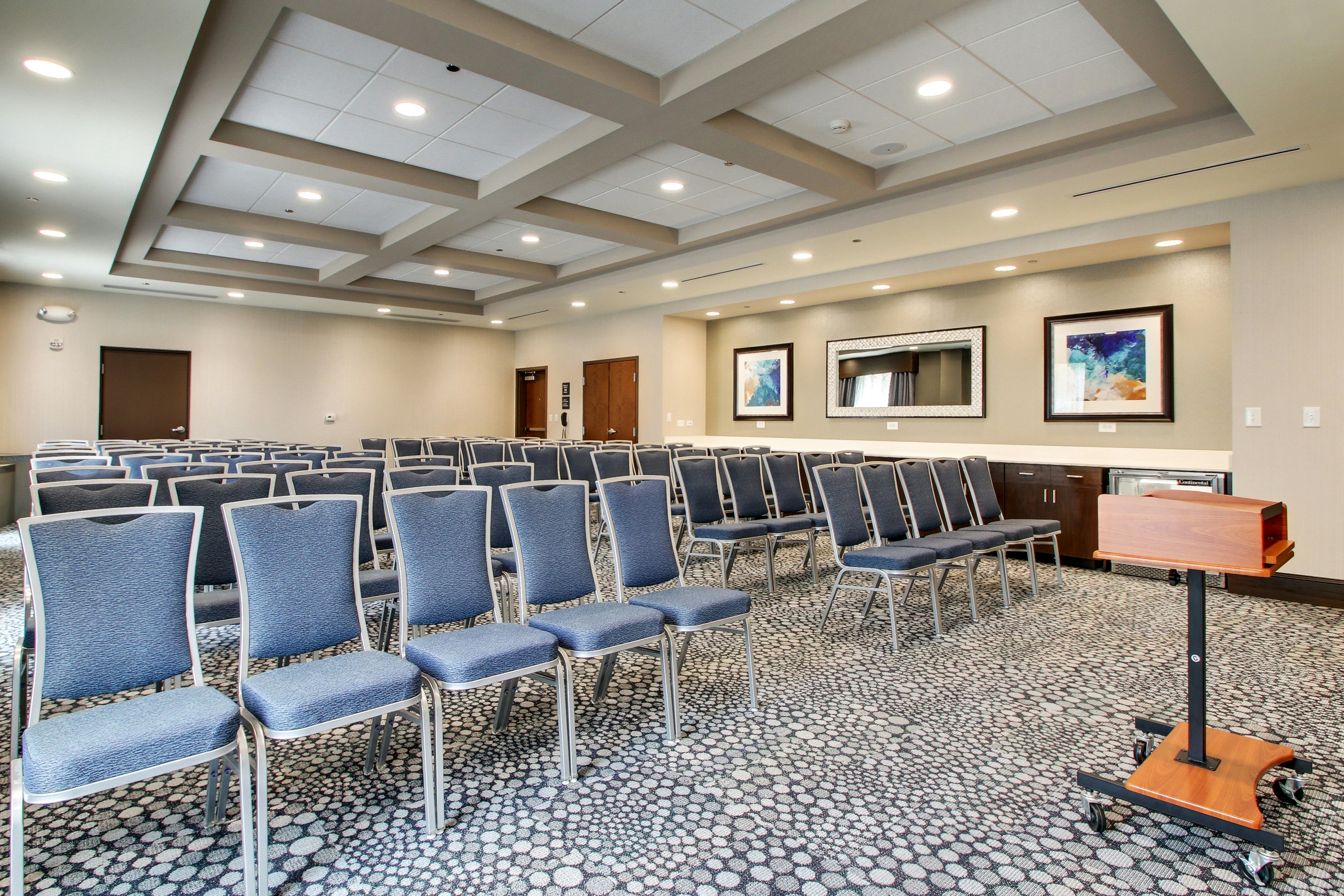 Hampton Inn Suites Greenville Airport 48/56