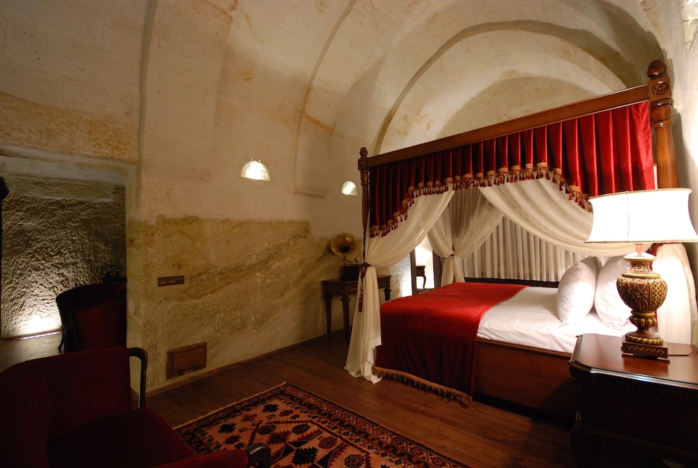 Utopia Cave Cappadocia 14/48