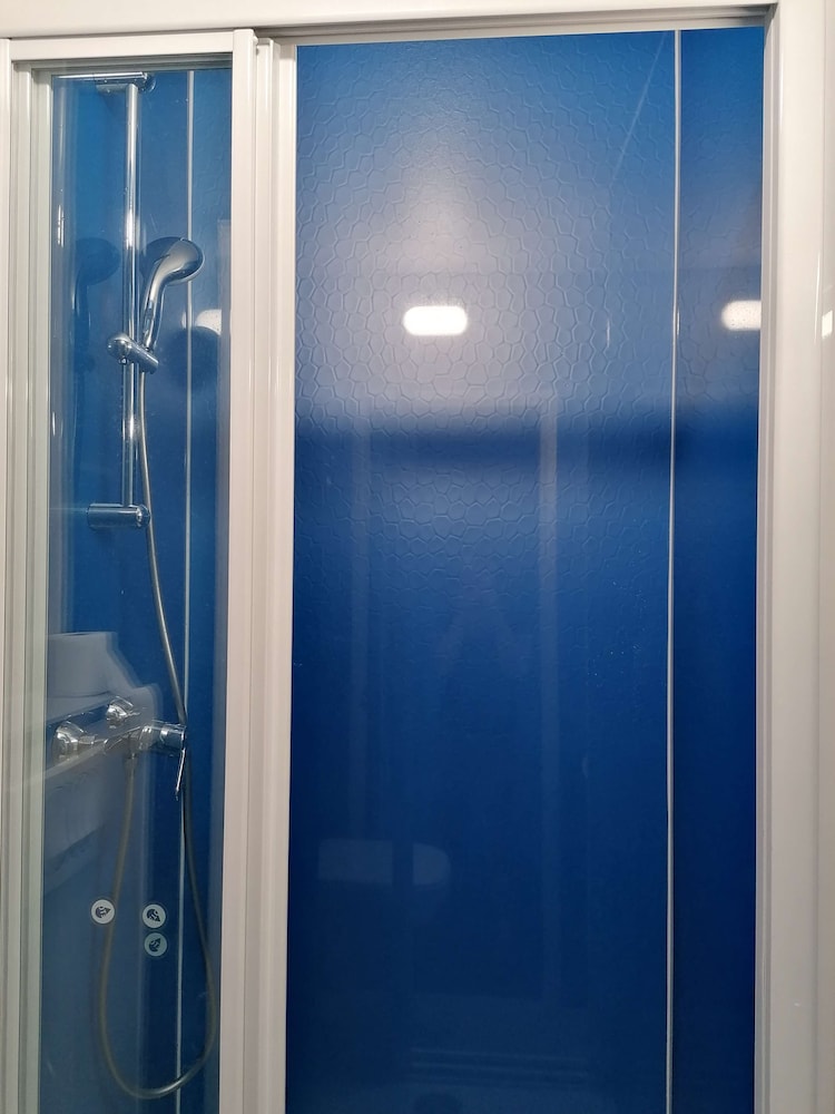 Kyriad Direct Orleans Sud Olivet 16/49