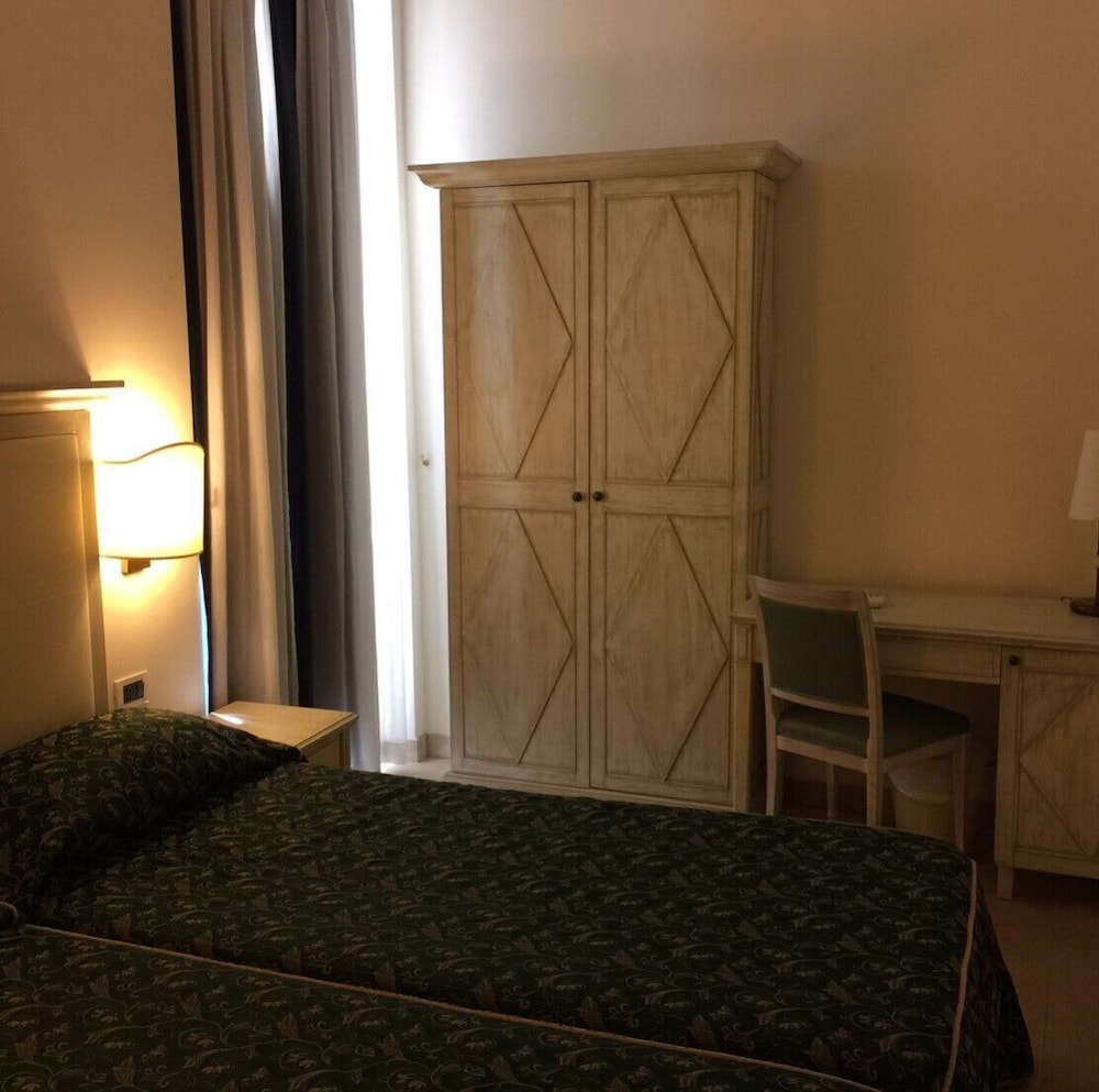 Hotel Champagne Palace 17/67
