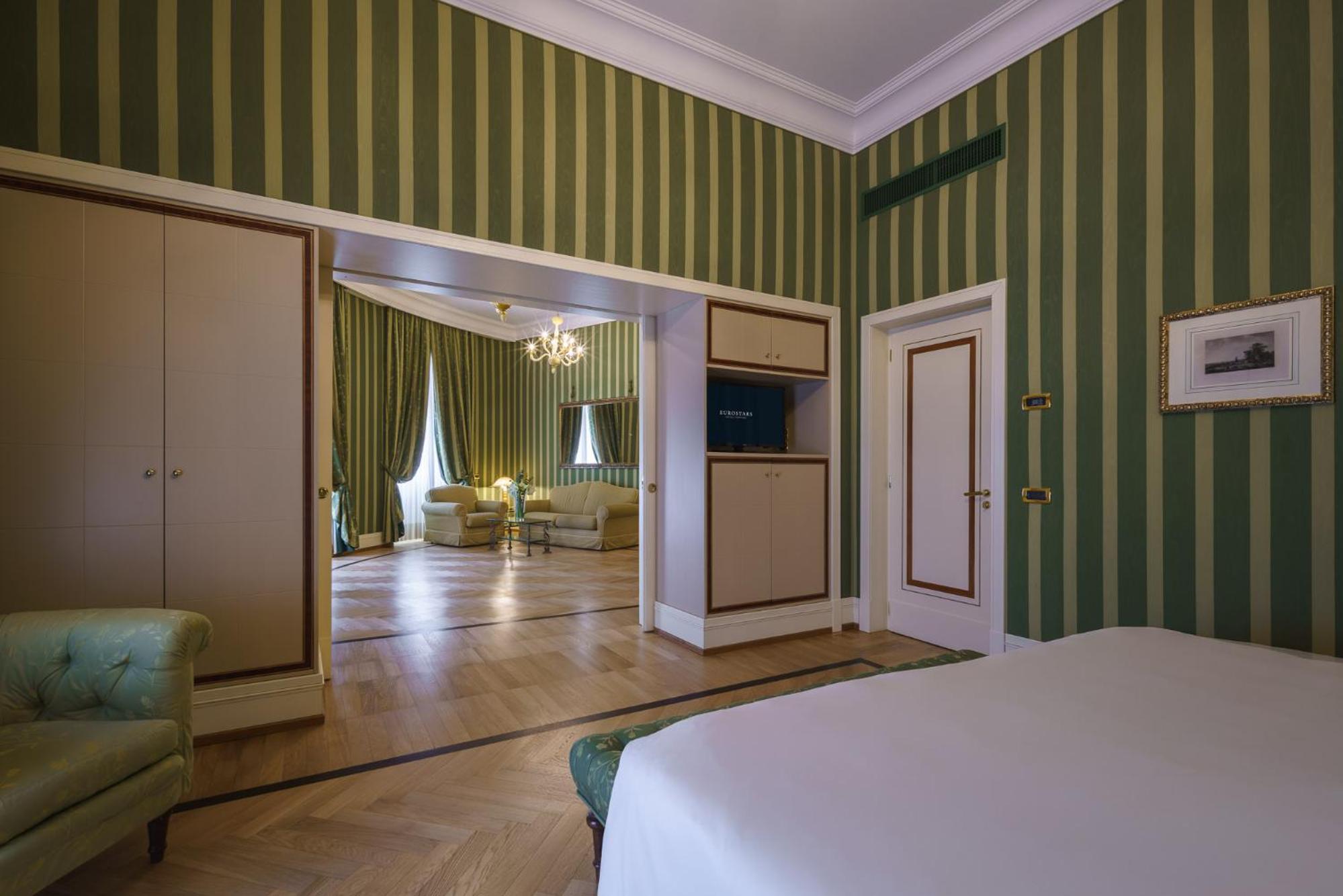 جناح كبير بإطلالة على البحر، Eurostars Hotel Excelsior 3/10