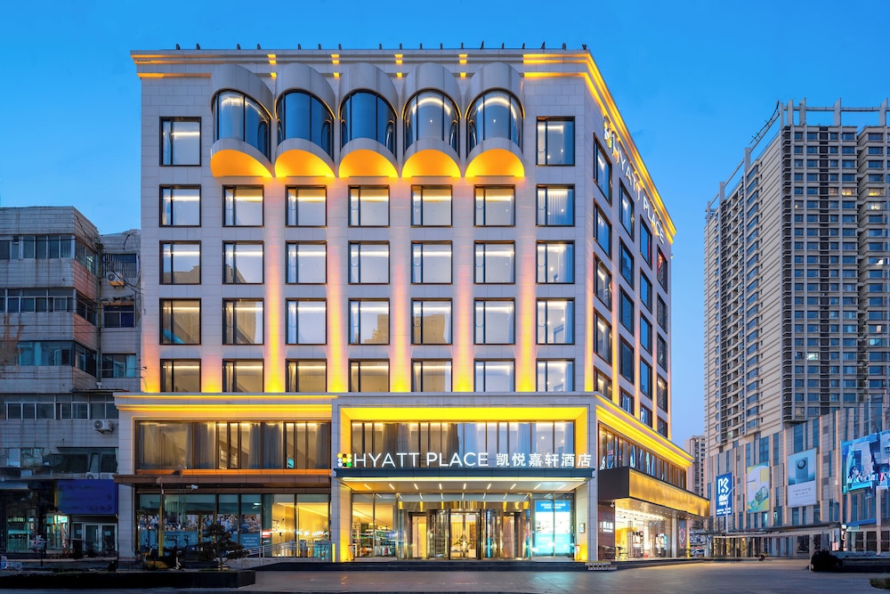 Huidong Business Hotel 2/50