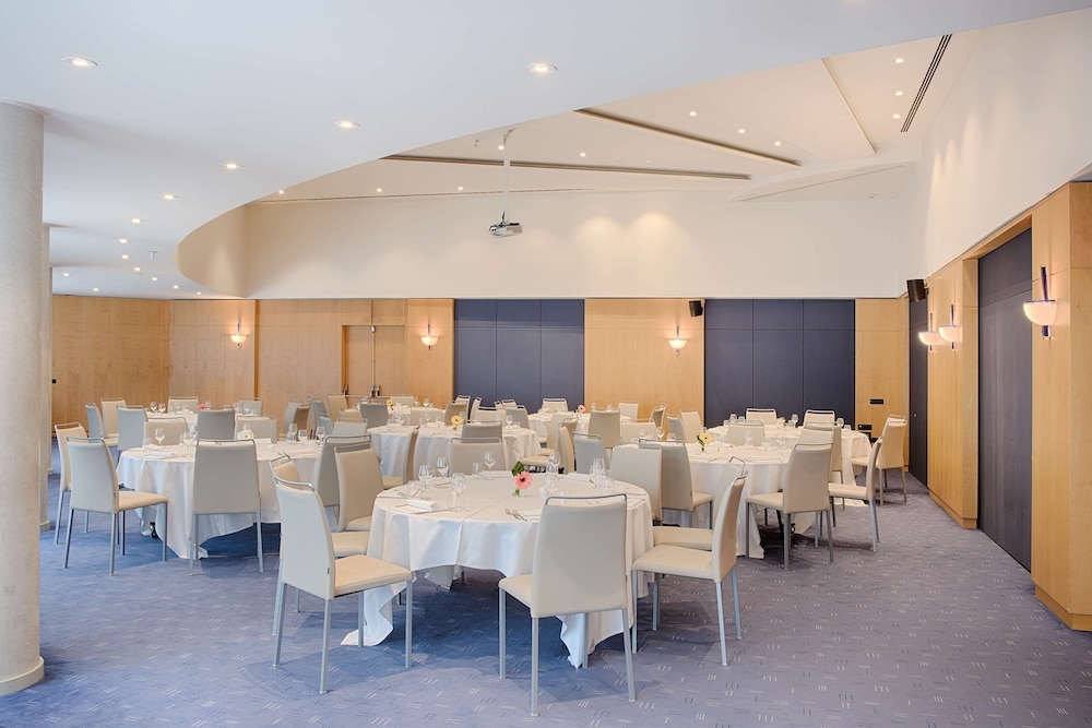 Hotel NH Lecco Pontevecchio 38/50