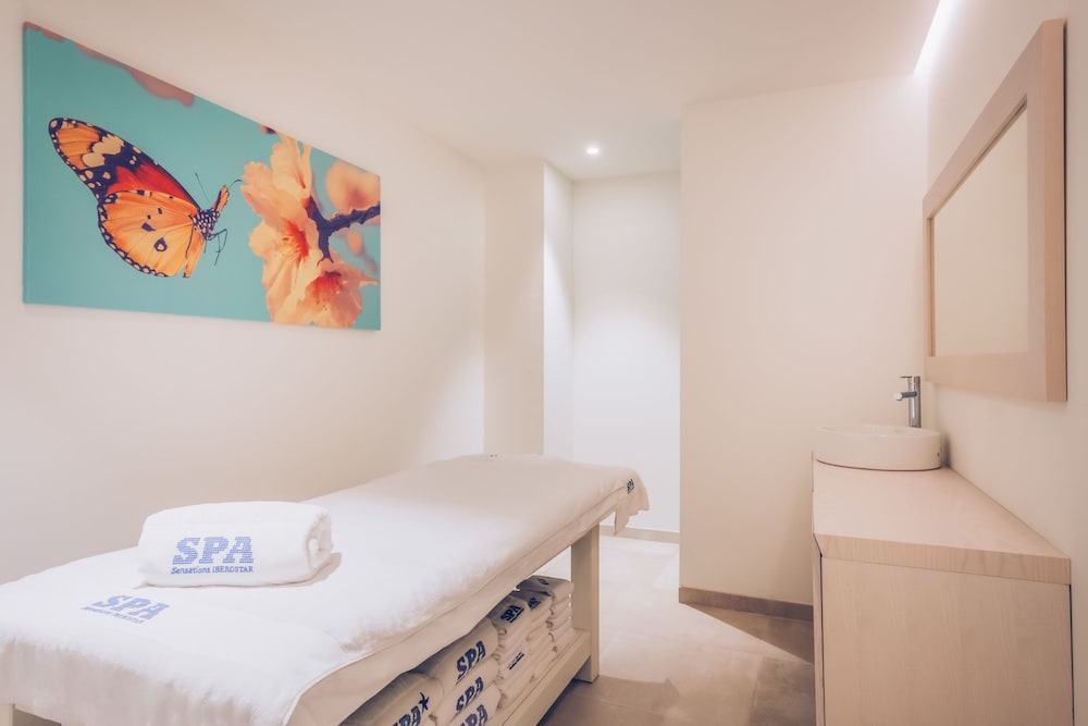 Iberostar Waves Alcudia Park 10/50