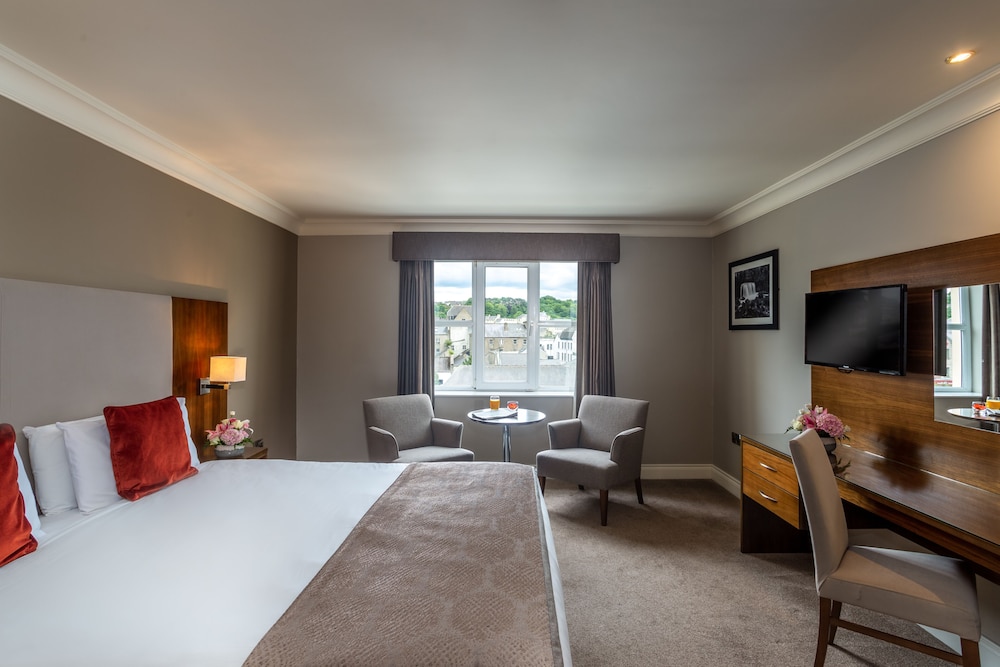 Canal Court Hotel 7/50