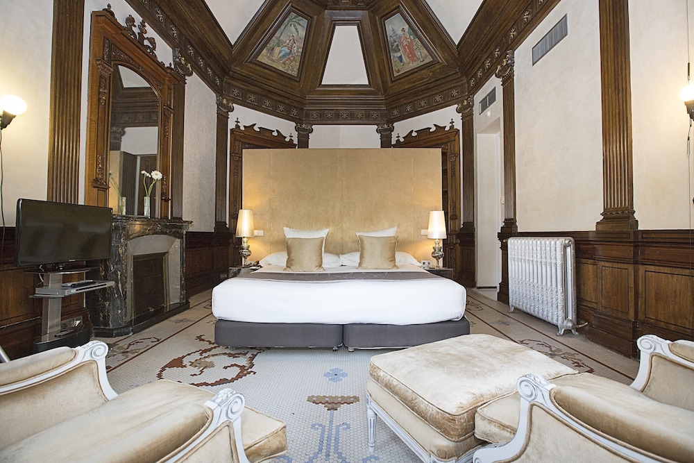 Hospes Palacio de los Patos 24/59
