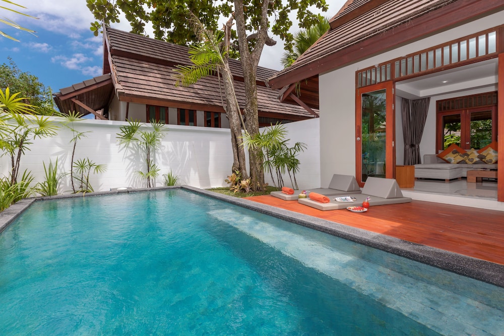 L Esprit de Naiyang Beach Resort 46/50