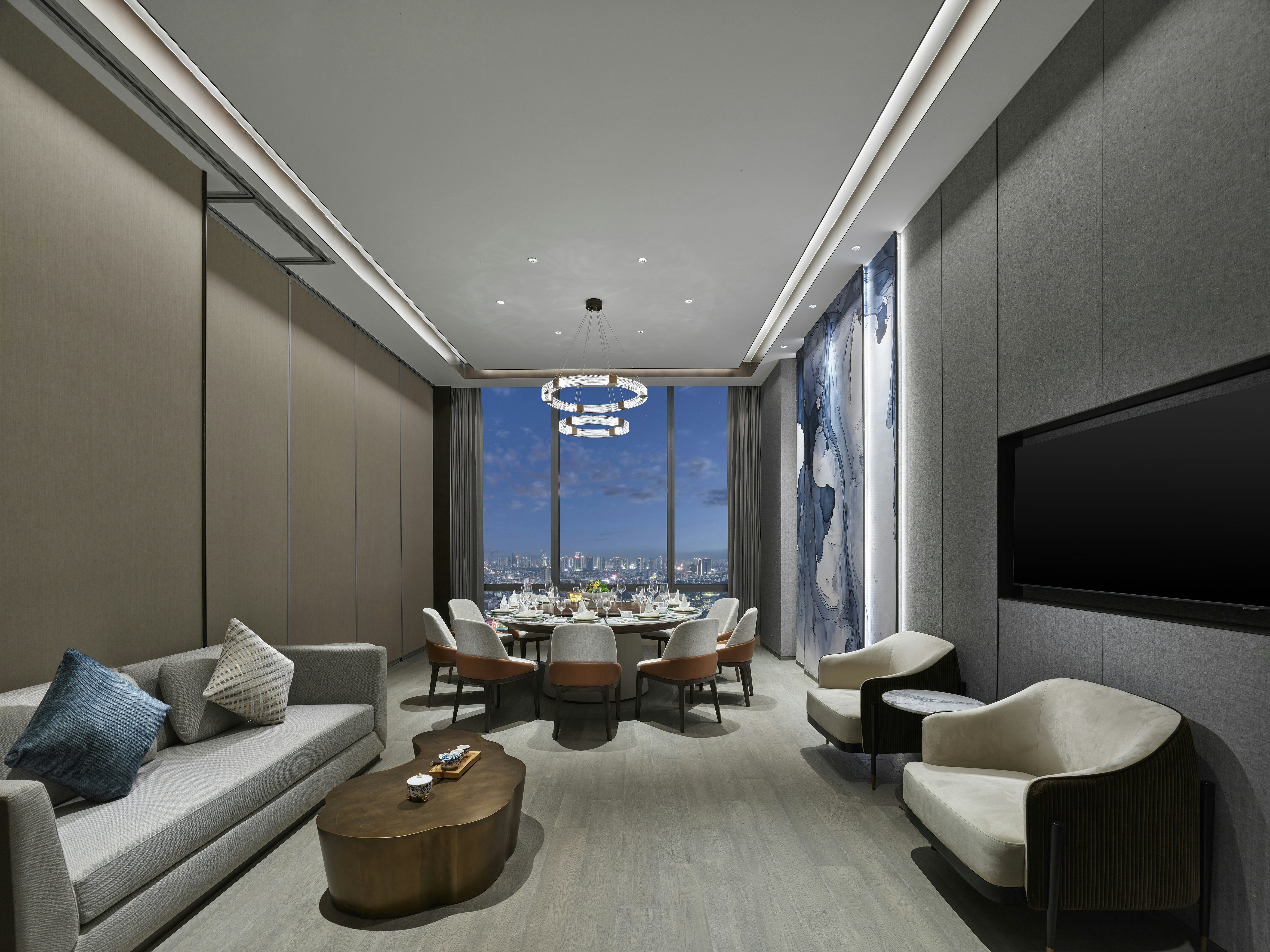 Hilton Zhuji 16/50