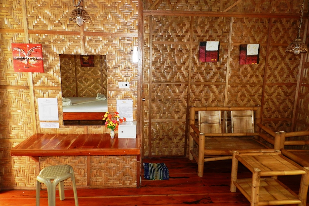 Panglao Chocolate Hills Resort 36/62