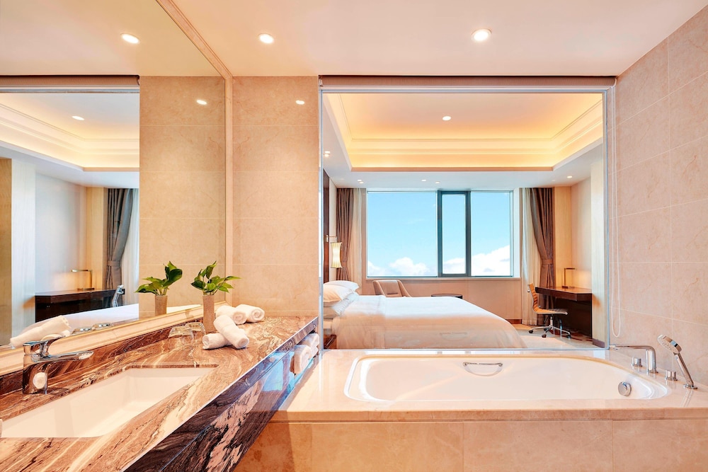 غرفة عائلية بسرير كينج، Sheraton Harbin Xiangfang Hotel 2/2
