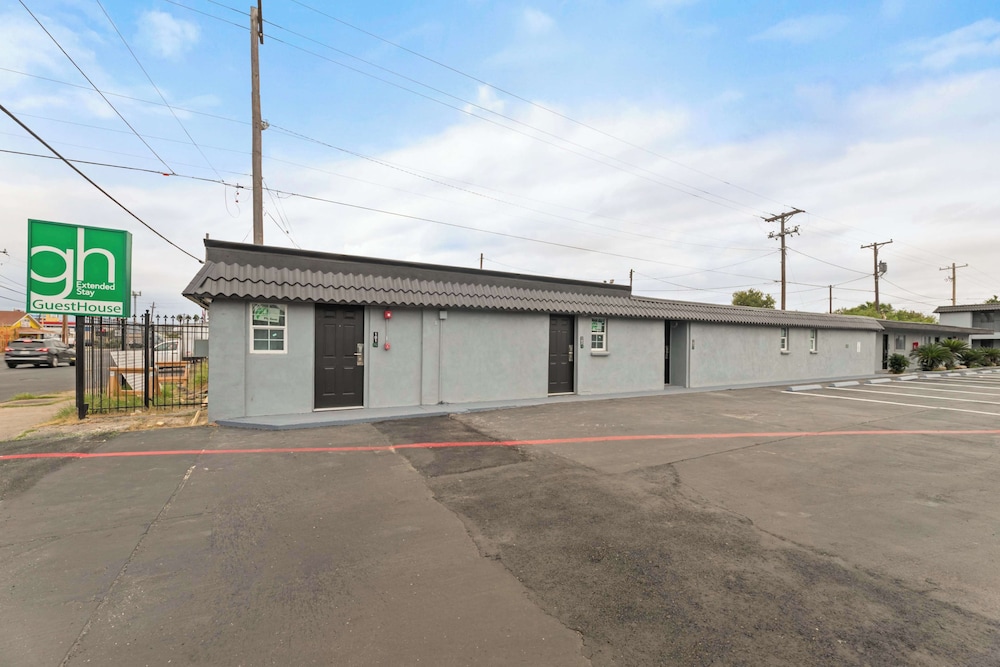 GuestHouse Extended Stay Laredo 22/42