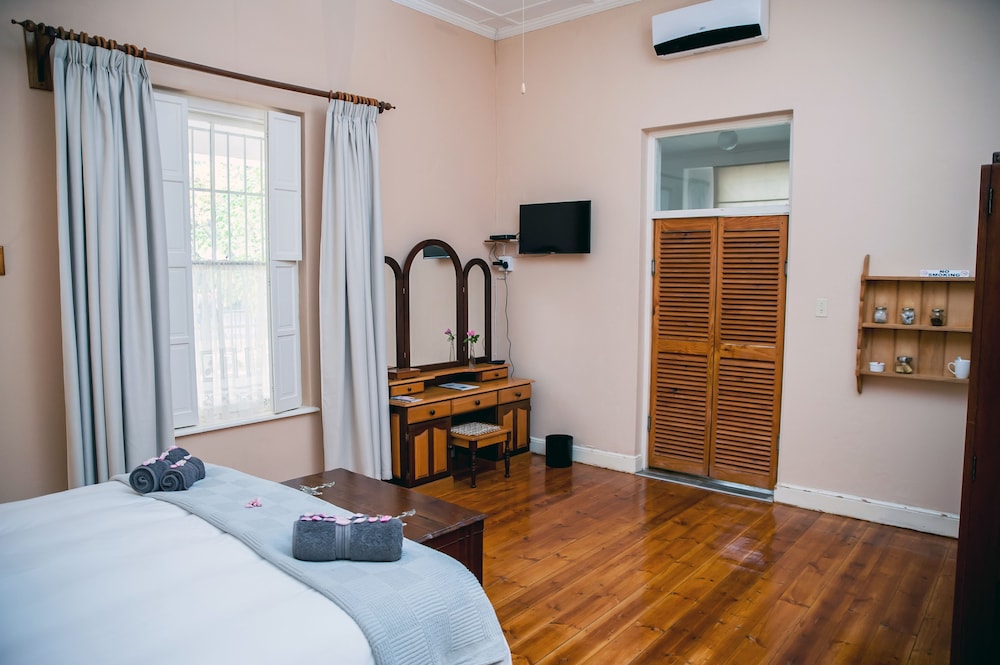 Petal's Place Guest House 16/39