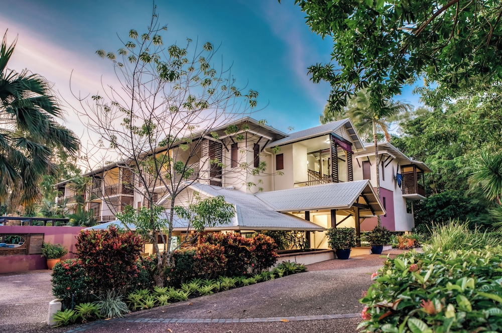 Freestyle Resort Port Douglas 9/61