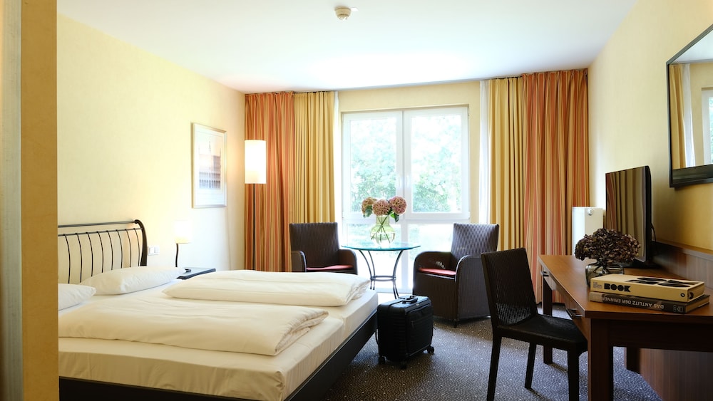 Ramada by Wyndham Duesseldorf Ratingen 25/60