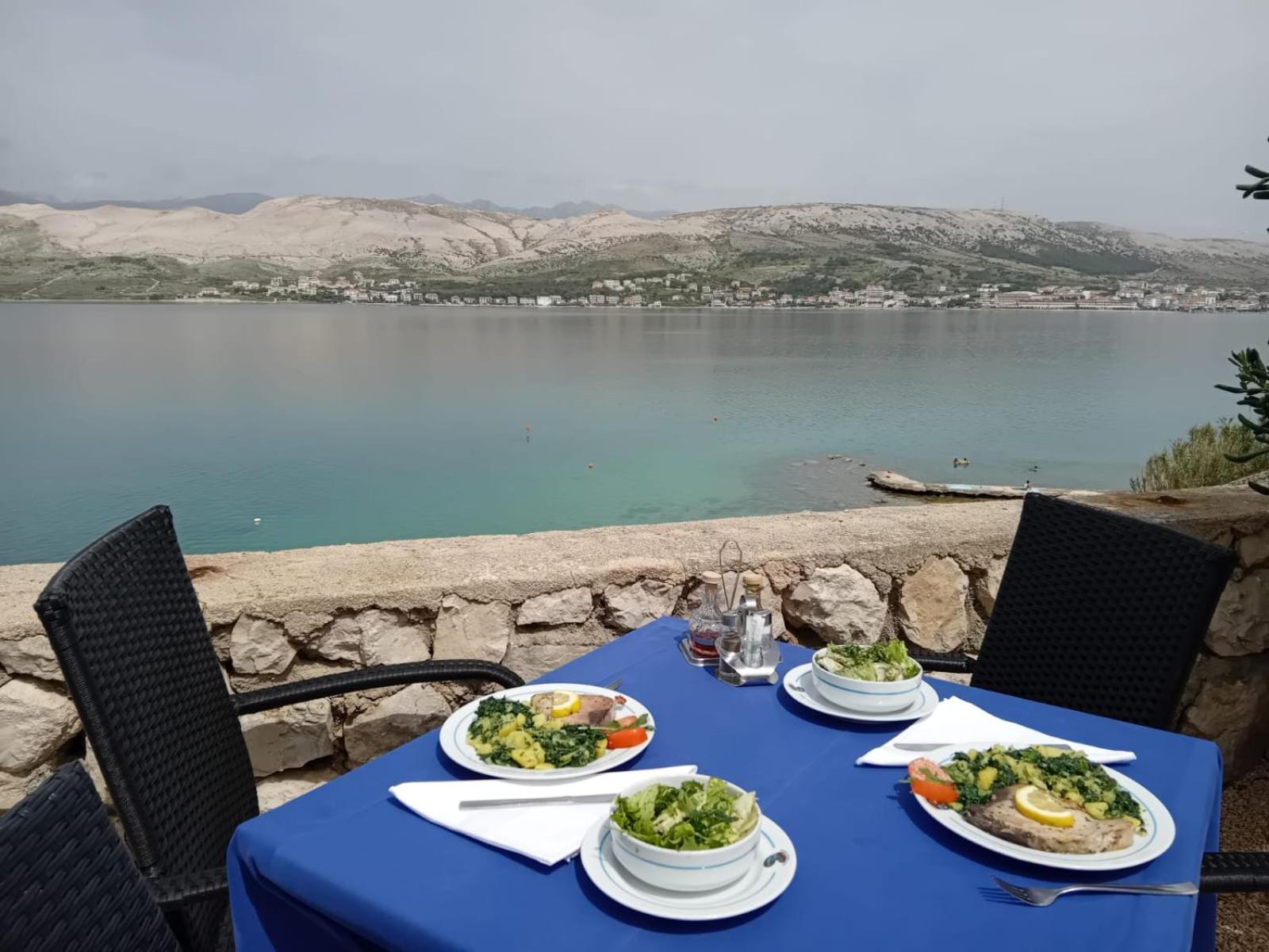 Biser Hotel 34/55