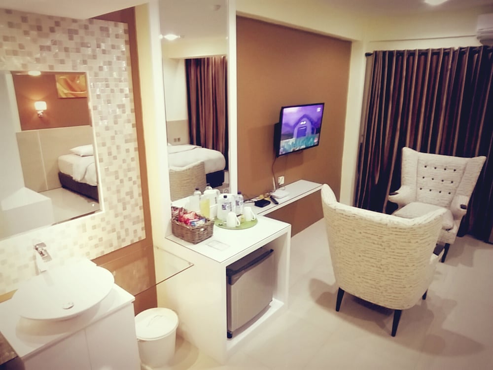 Fastrooms Bekasi Hotel 50/57
