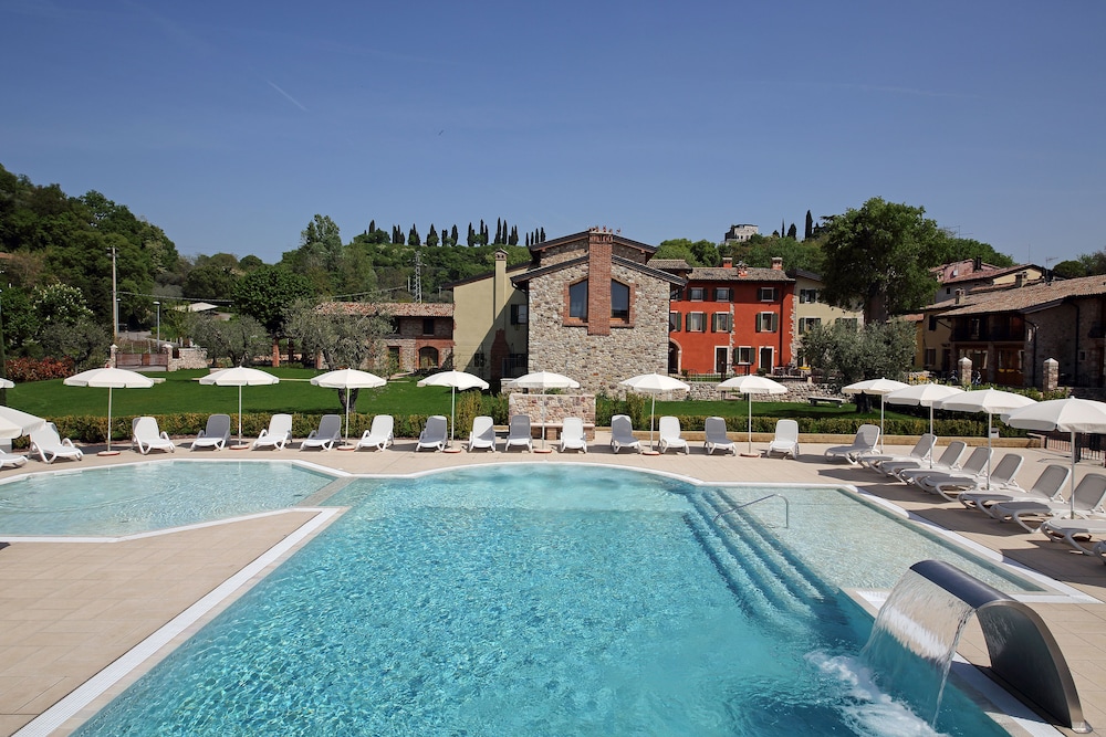 Residence Borgo Mondragon 42/44