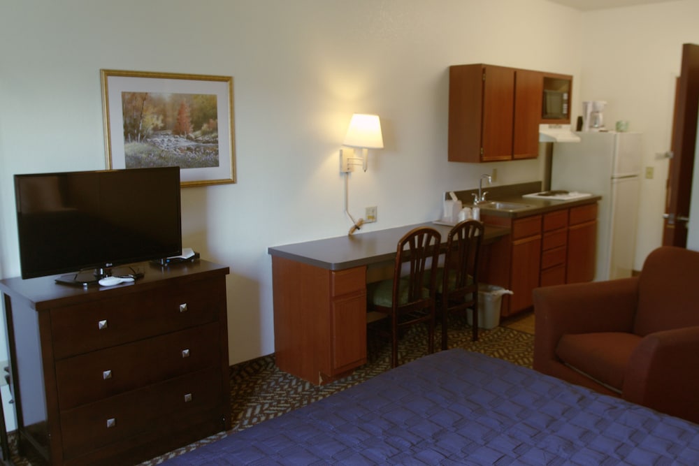 Sandalwood Studios &amp; Suites 18/29