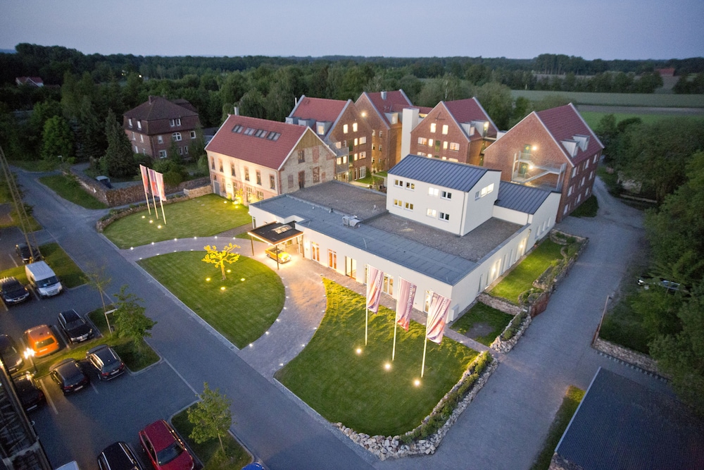 LANDHOTEL HOF BEVERLAND 6/69