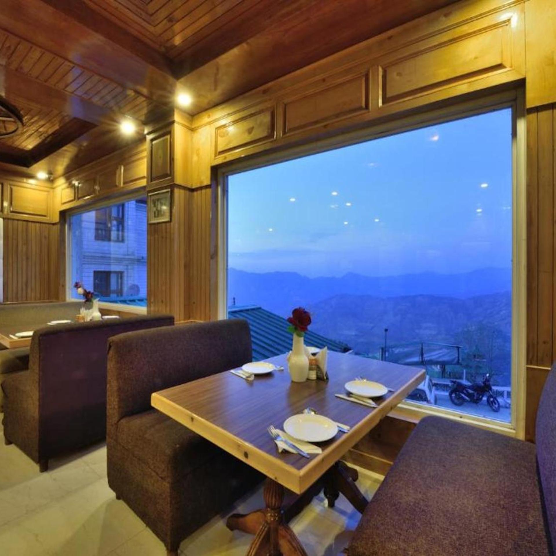 GALLEU HILL RESORTS 39/54